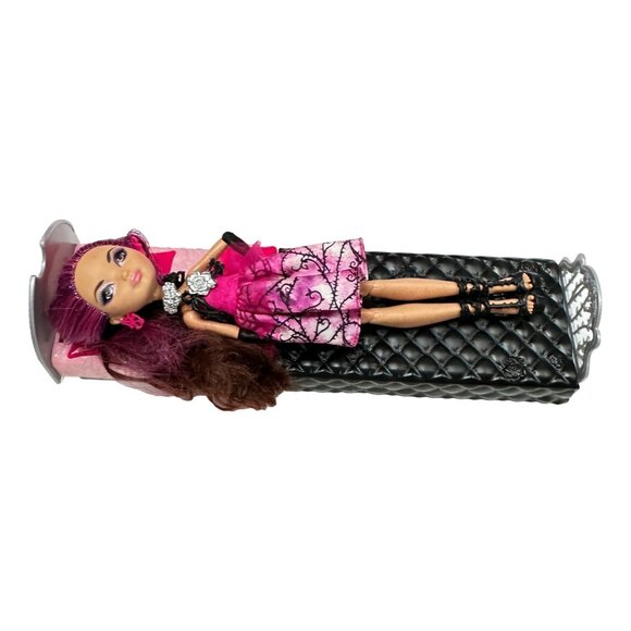 Briar Beauty Ever After High 3 Room Playset Thronecoming Doll and Book Playset - Picture 7 of 16